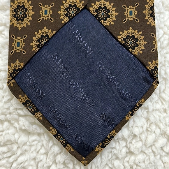 Giorgio Armani Cravatte Tie 100% Silk Vintage - Picture 2 of 7